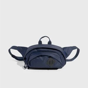 United by Blue - 3L utility Fanny pack